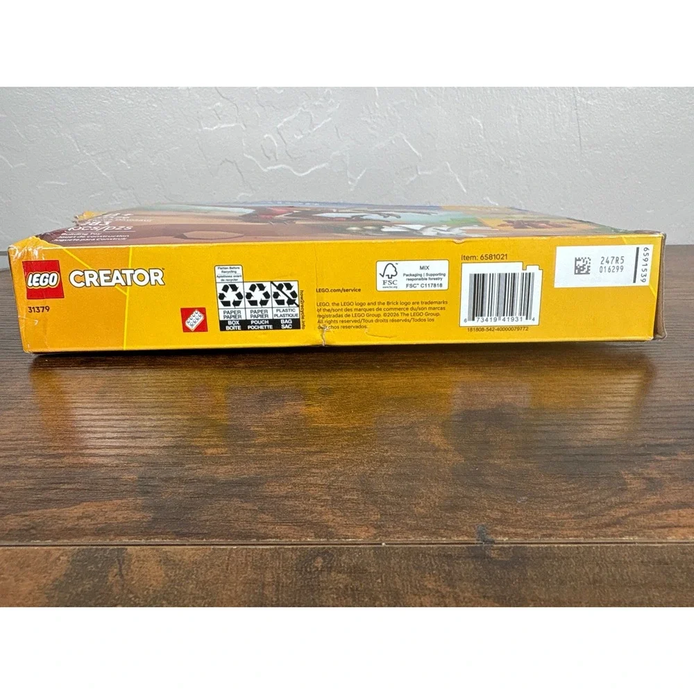 LEGO Creator 3-in-1 Fierce Dinosaur 31379 T-Rex Triceratops Pterodactyl 283 Pcs